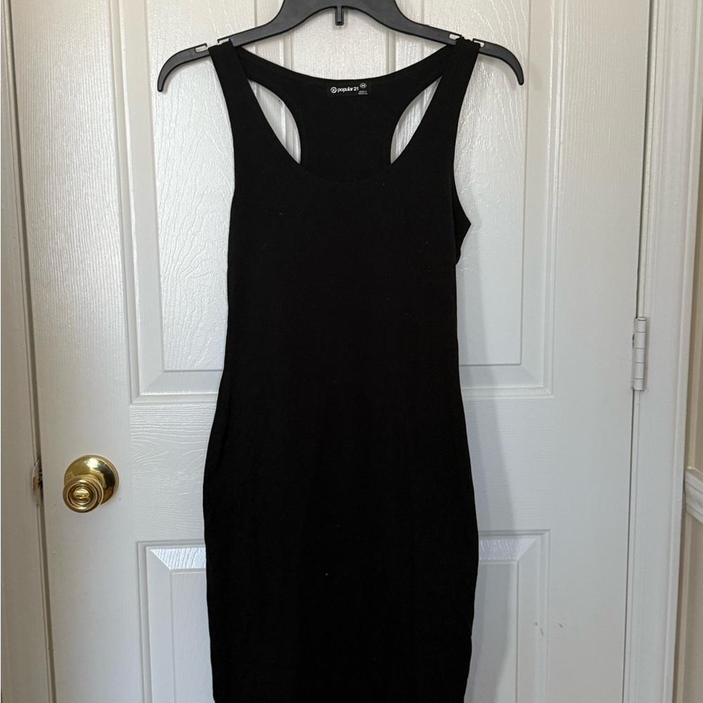 Black Sleeveless Dress